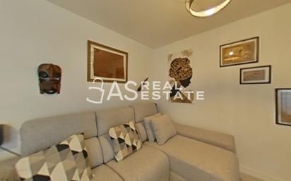 Flat for sale in  Madrid Capital  with Air Conditioner, Terrace and Swimming Pool