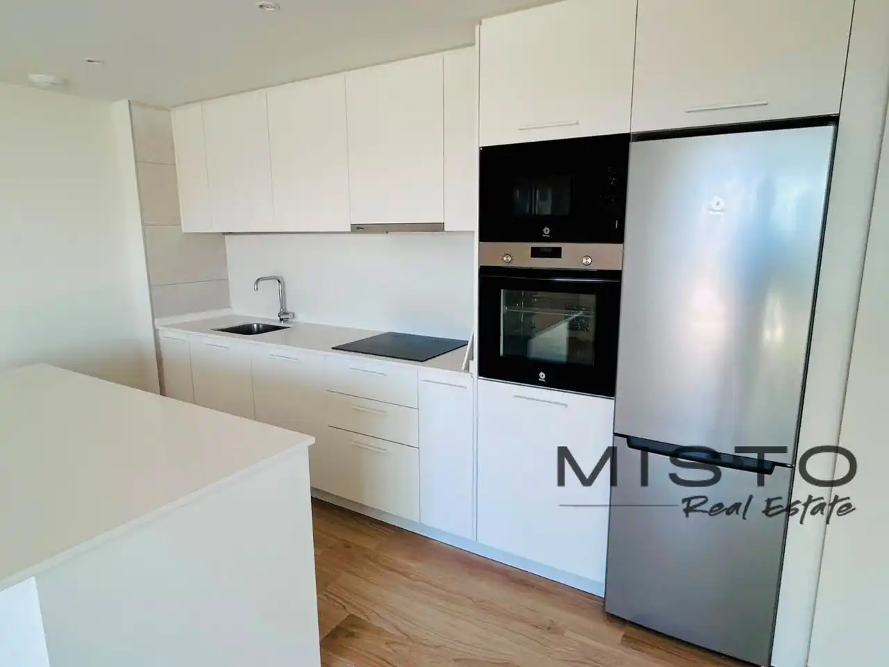 Kitchen of Flat for rent in Nueva Andalucía