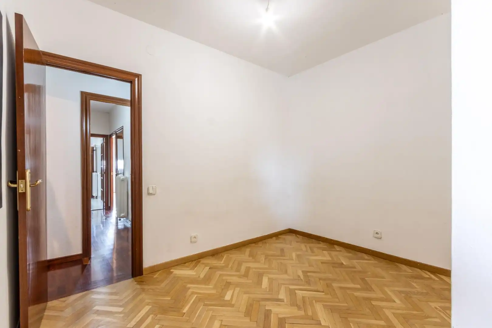 Attic for sale in Sabadell  with Air Conditioner, Heating and Parquet flooring