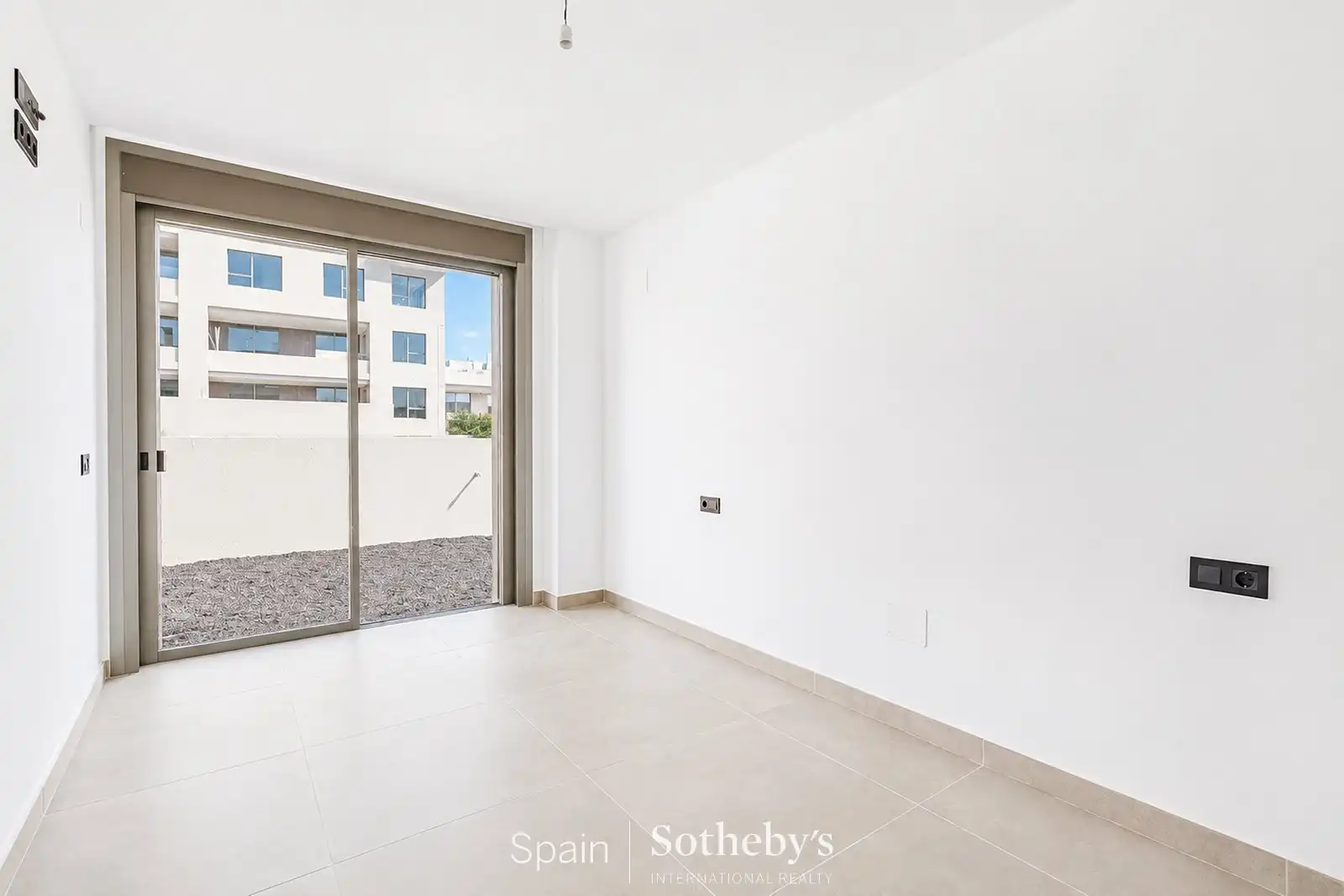 Apartamento en venta en Granadilla de Abona con Jardín privado, Terraza y Trastero