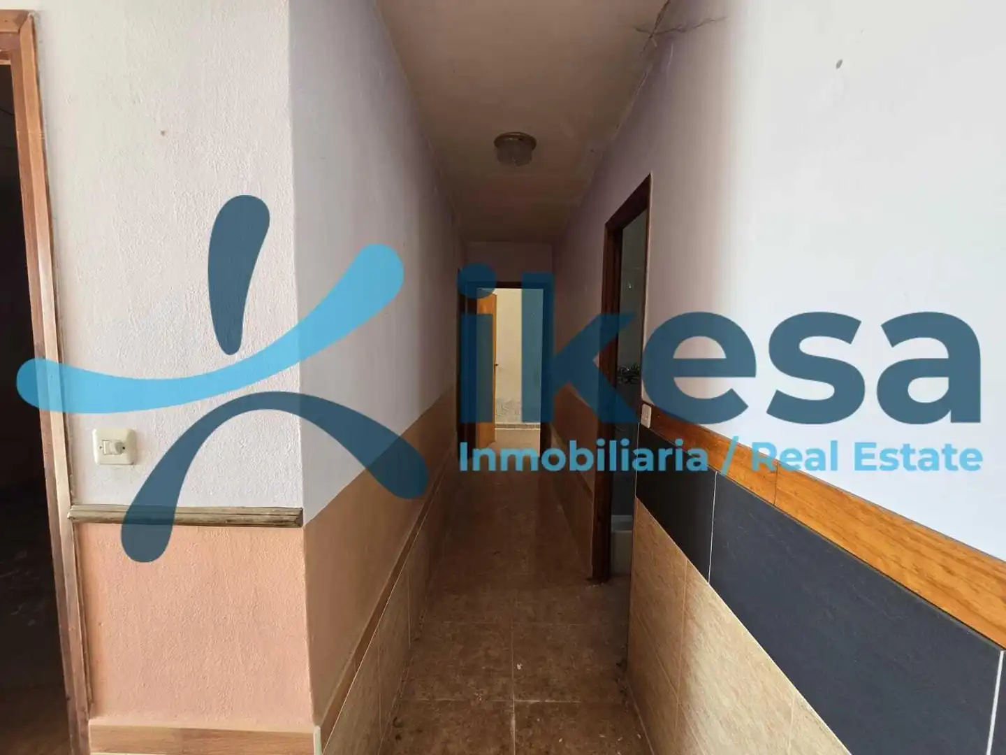 Casa adosada en venta en Caniles