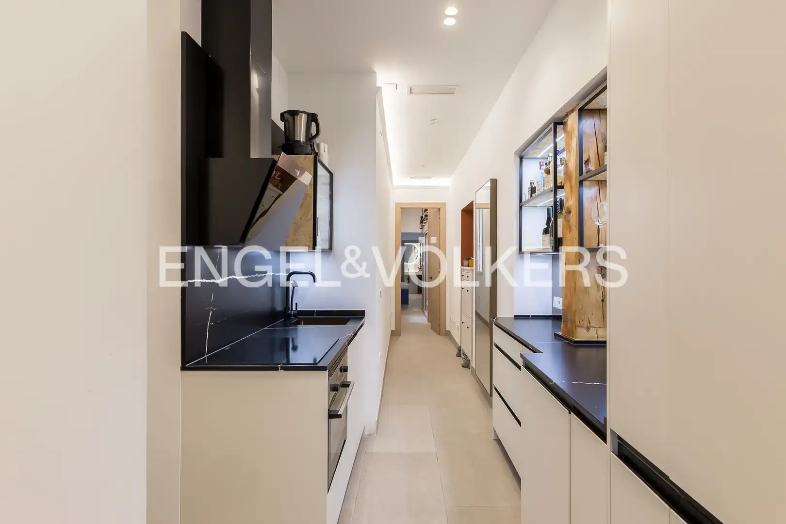 Cocina de Piso de alquiler en Madrid con Aire acondicionado, Calefacción y Amueblado