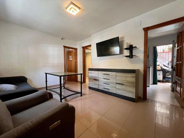 Casa en venda a Calle TEODOFREDO 19