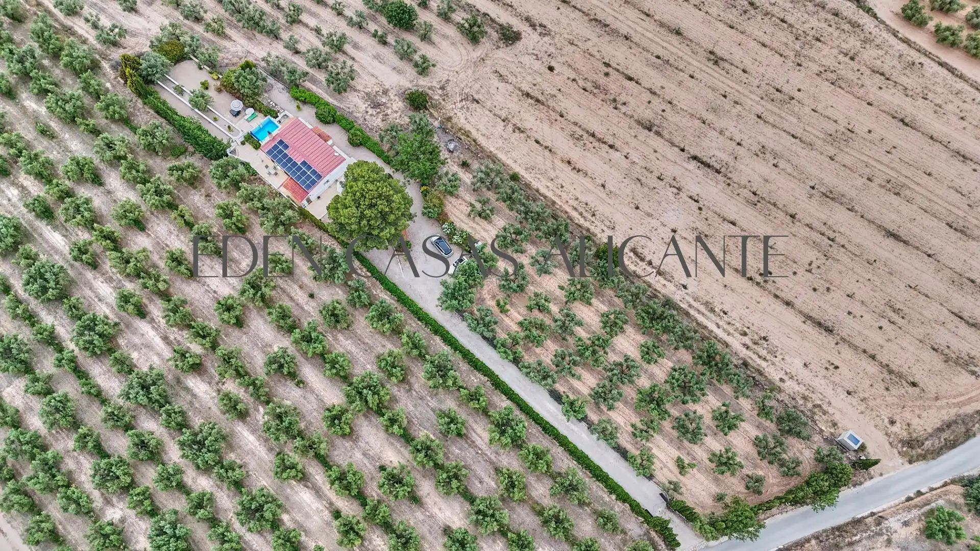 Casa o chalet en venta en Biar con Aire acondicionado, Calefacción y Jardín privado