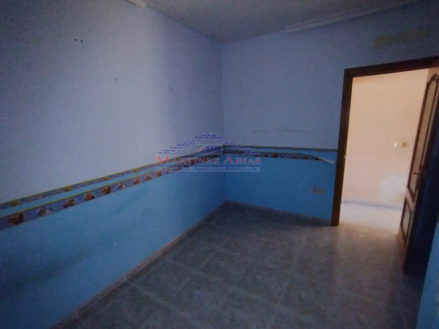 Piso en venta en Linares con Terraza y Balcón