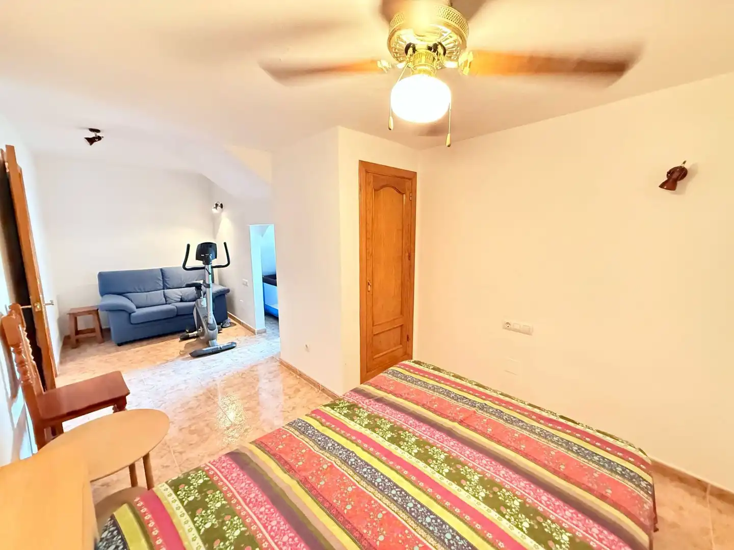 Habitación de Dúplex en venta en Nerja con Jardín privado, Trastero y Piscina comunitaria