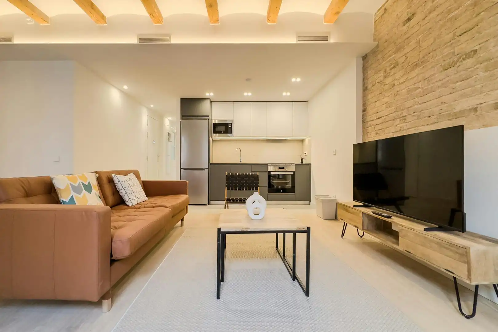 Living room of Flat for rent in Barcelona  with Air Conditioner, Furnished and Washing machine