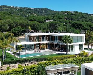 Vista exterior de Casa o xalet en venda en Sant Andreu de Llavaneres amb Aire condicionat, Calefacció i Jardí privat