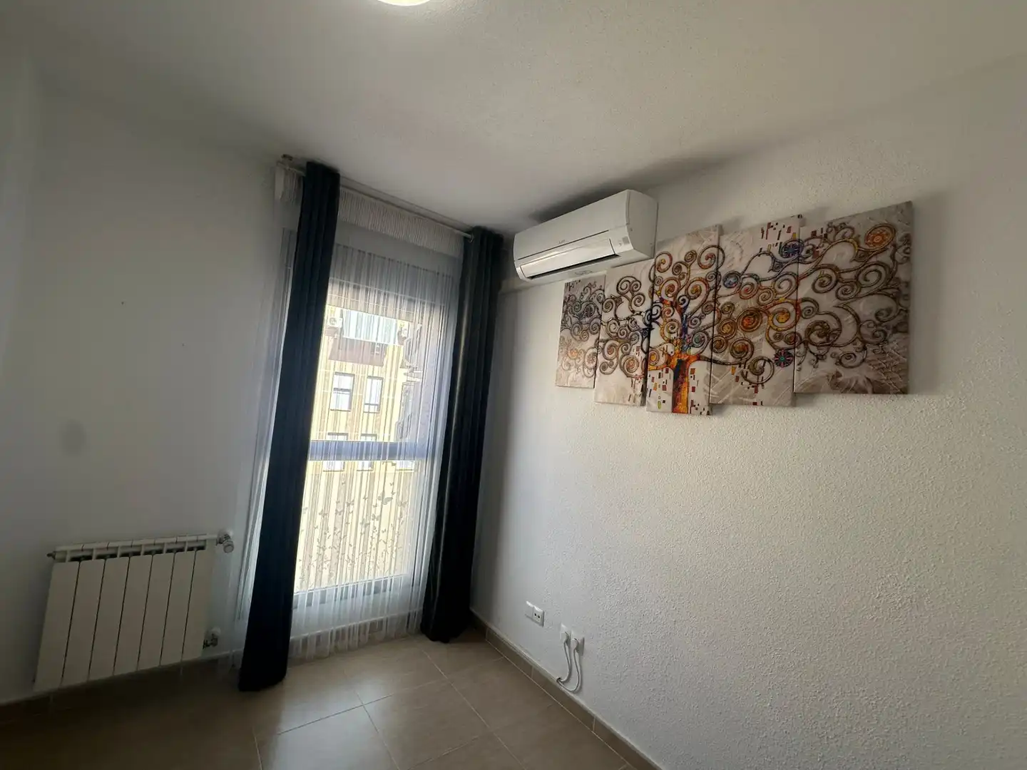 Habitación de Estudio de alquiler en Arganda del Rey con Calefacción, Horno y Lavadora