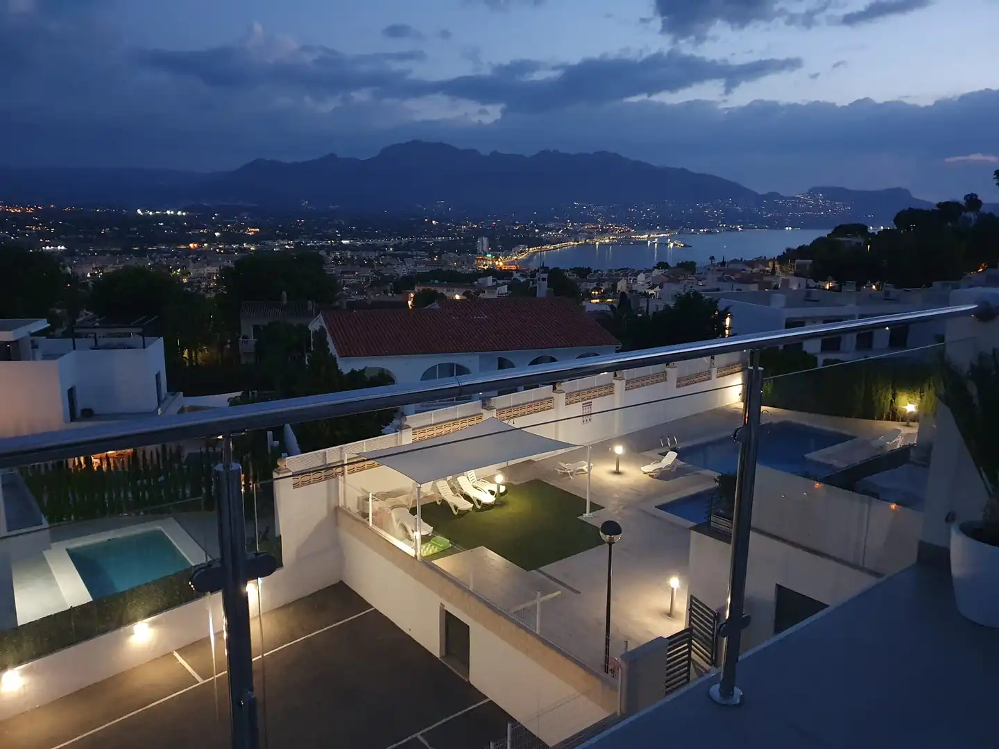 Terrasse von Haus oder Chalet zum Verkauf in L'Alfàs del Pi mit Klimaanlage, Heizung und Privatgarten
