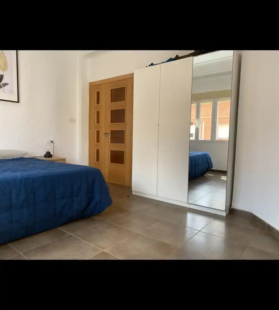Schlafzimmer von Wohnung zum Verkauf in  Valencia Capital mit Klimaanlage und Balkon