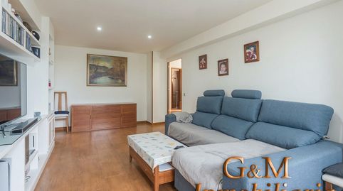 Foto 2 de Piso en venta en Avenida Avenida Sorolla, Ayuntamiento, Torremolinos