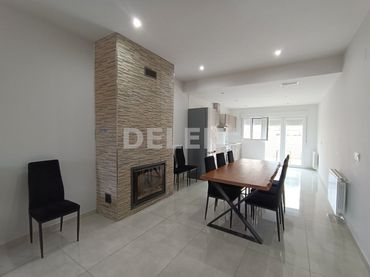 Casa amb jardí en venda a Tobarra