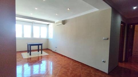 Foto 3 de Piso en venta en Astilleros - La Paz  - Loreto - El Corte Inglés, Cádiz