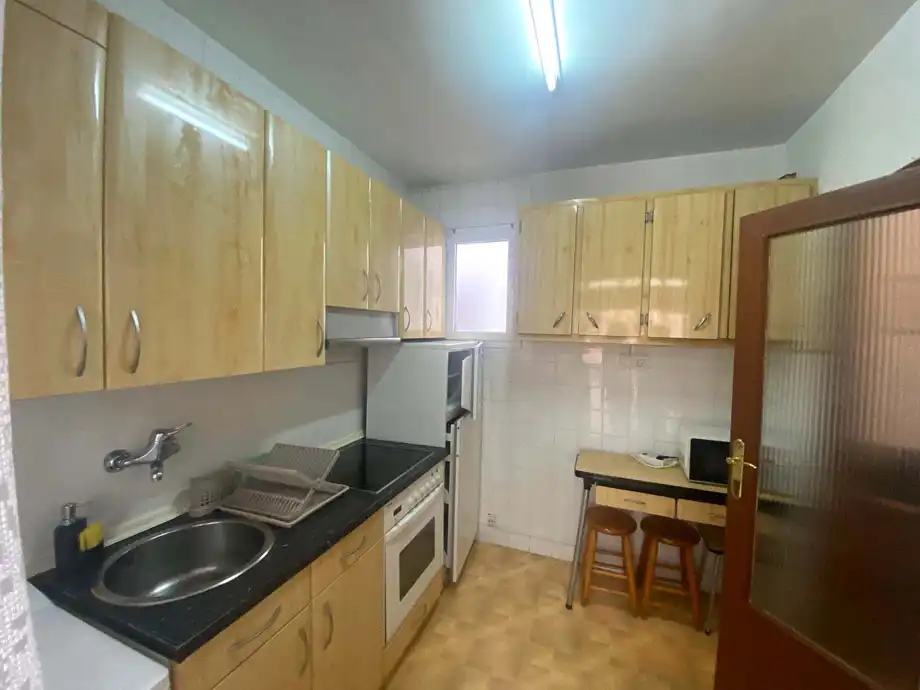 Cocina de Piso en venta en Vitoria - Gasteiz con Calefacción, Trastero y Amueblado