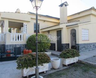 Exterior view of House or chalet for sale in Paterna  with Air Conditioner, Private garden and Terrace