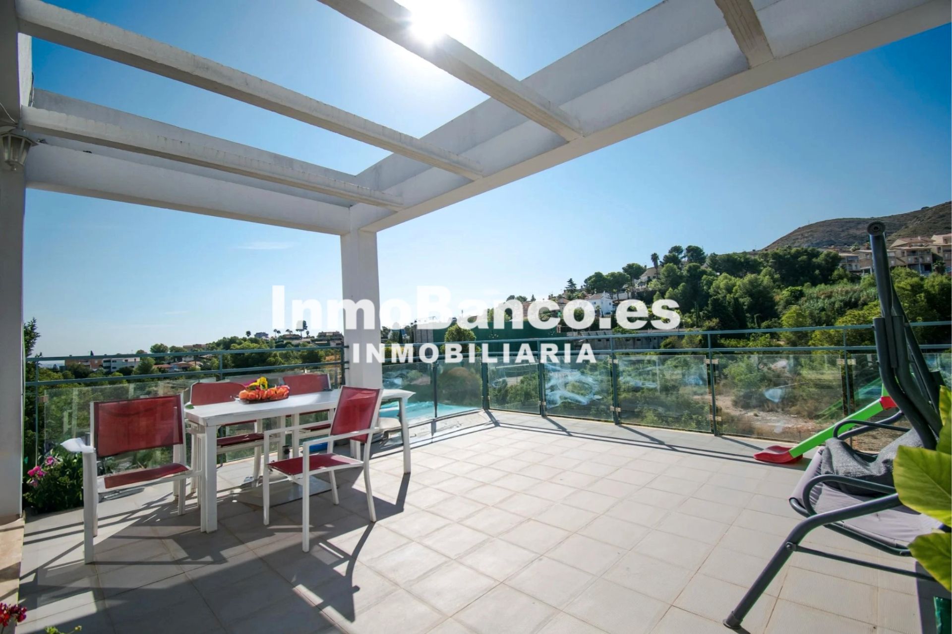 Terrassa de Casa o xalet en venda en Chiva amb Aire condicionat, Jardí privat i Terrassa