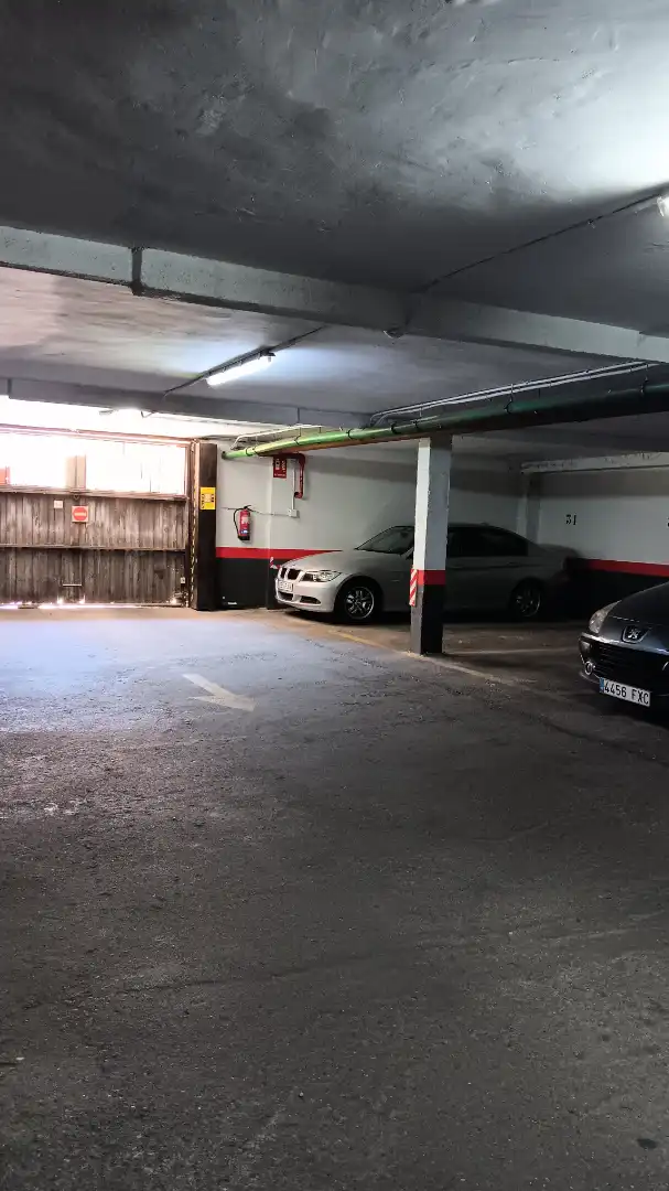 Parkplatz von Wohnung zum Verkauf in Móstoles mit Klimaanlage, Heizung und Parkett