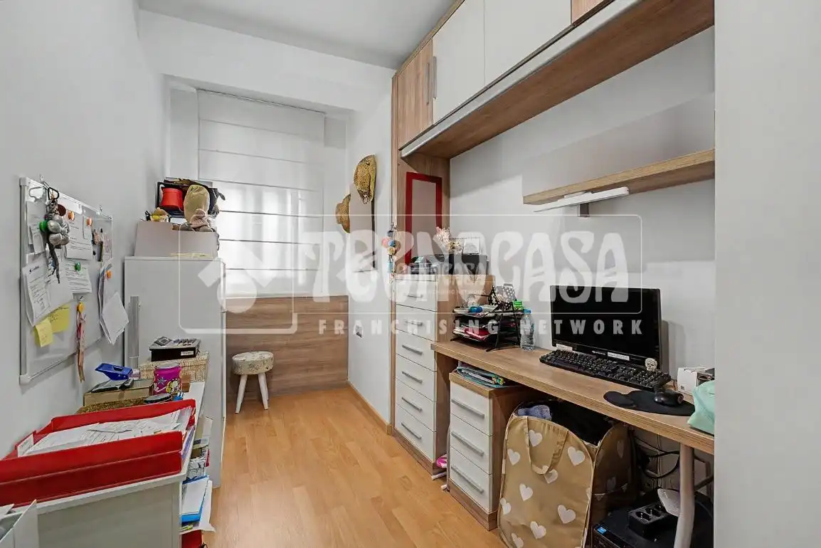 Flat for sale in Sant Joan Despí  with Air Conditioner, Heating and Balcony