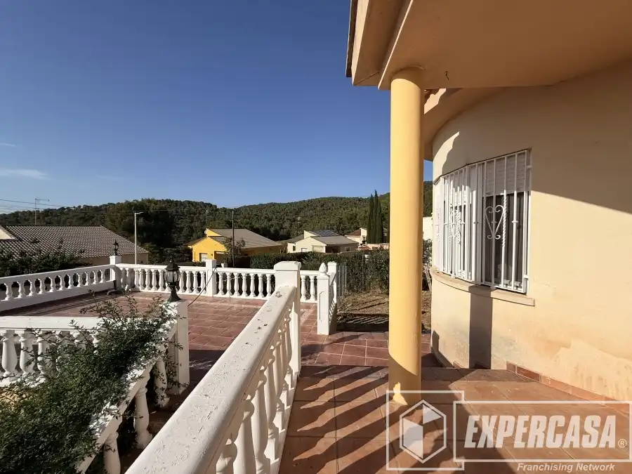 Vista exterior de Casa o chalet en venta en Vilamarxant con Aire acondicionado, Calefacción y Terraza