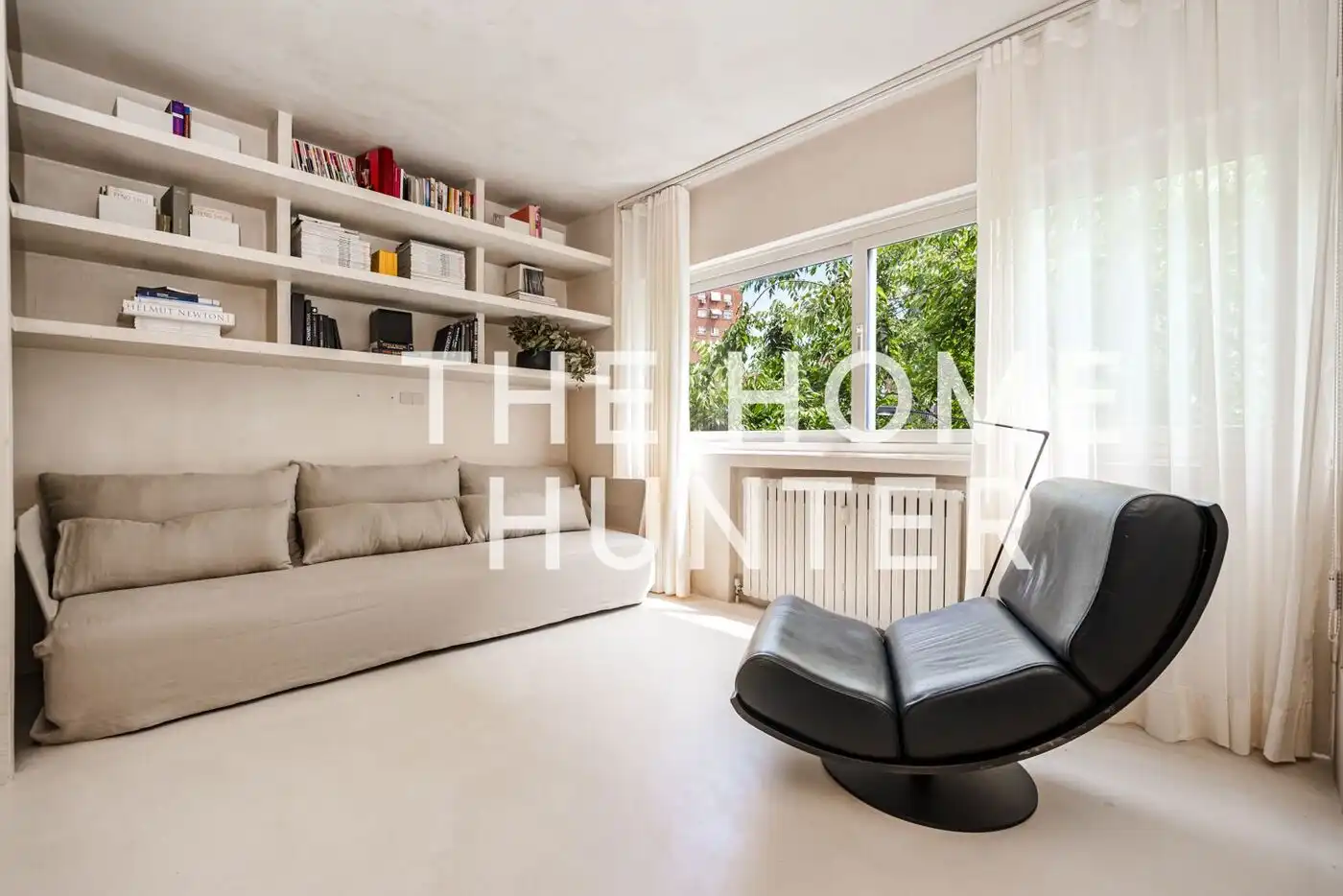 Living room of Flat for rent in Madrid  with Heating and Furnished