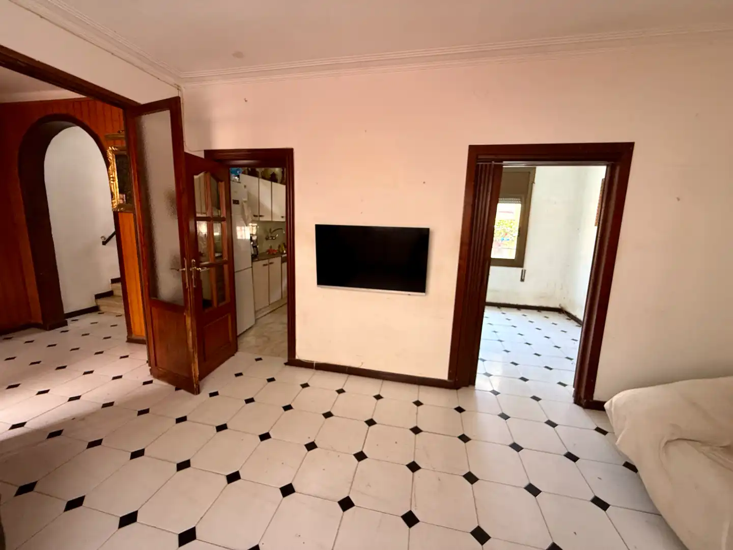 Casa adosada en venta en Barcelona con Calefacción, Terraza y Balcón