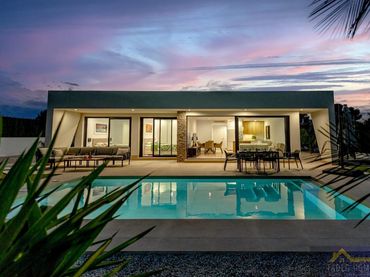 Chalet con piscina en venta en Calasparra