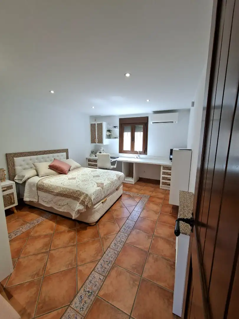 Bedroom of Houses for sale in Mejorada del Campo  with Heating, Private garden and Storage room