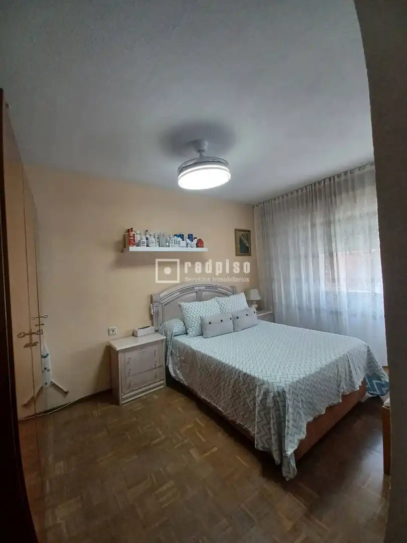Dormitori de Pis en venda en Norte - Universidad