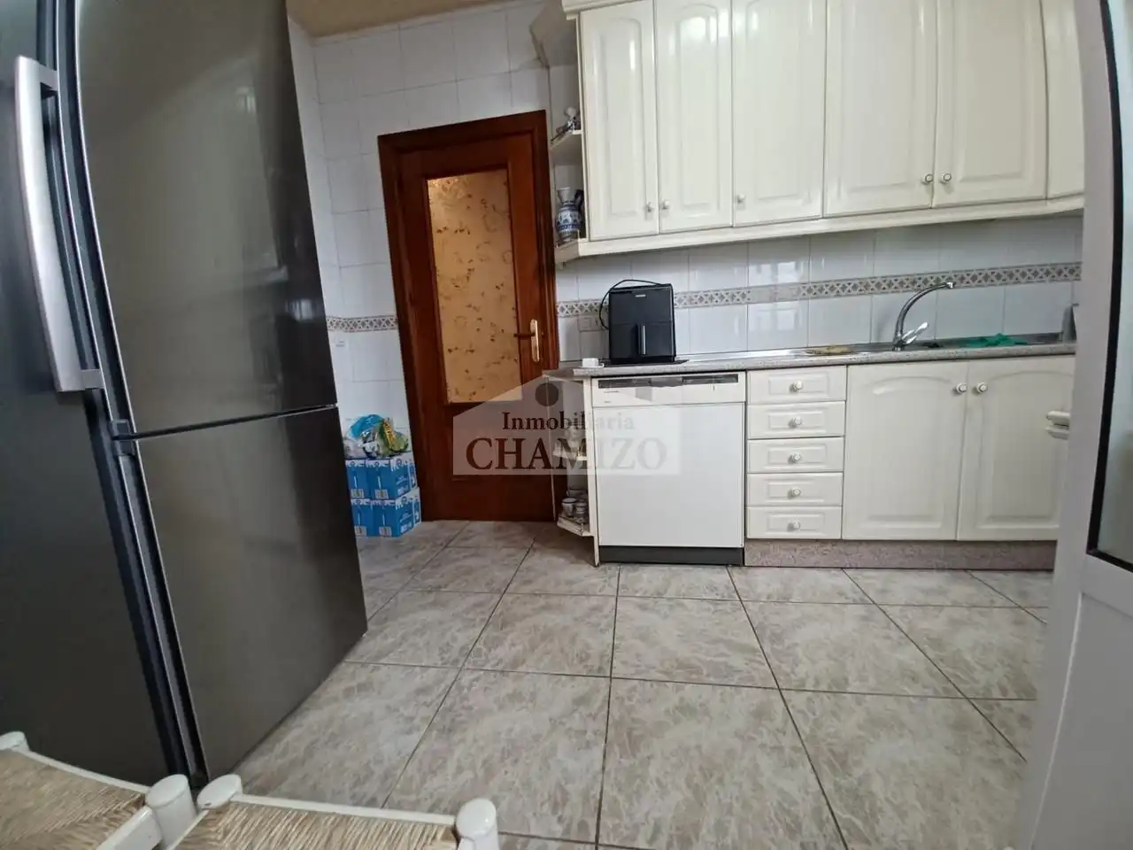 Cuina de Pis en venda en Villanueva de la Serena amb Aire condicionat i Moblat