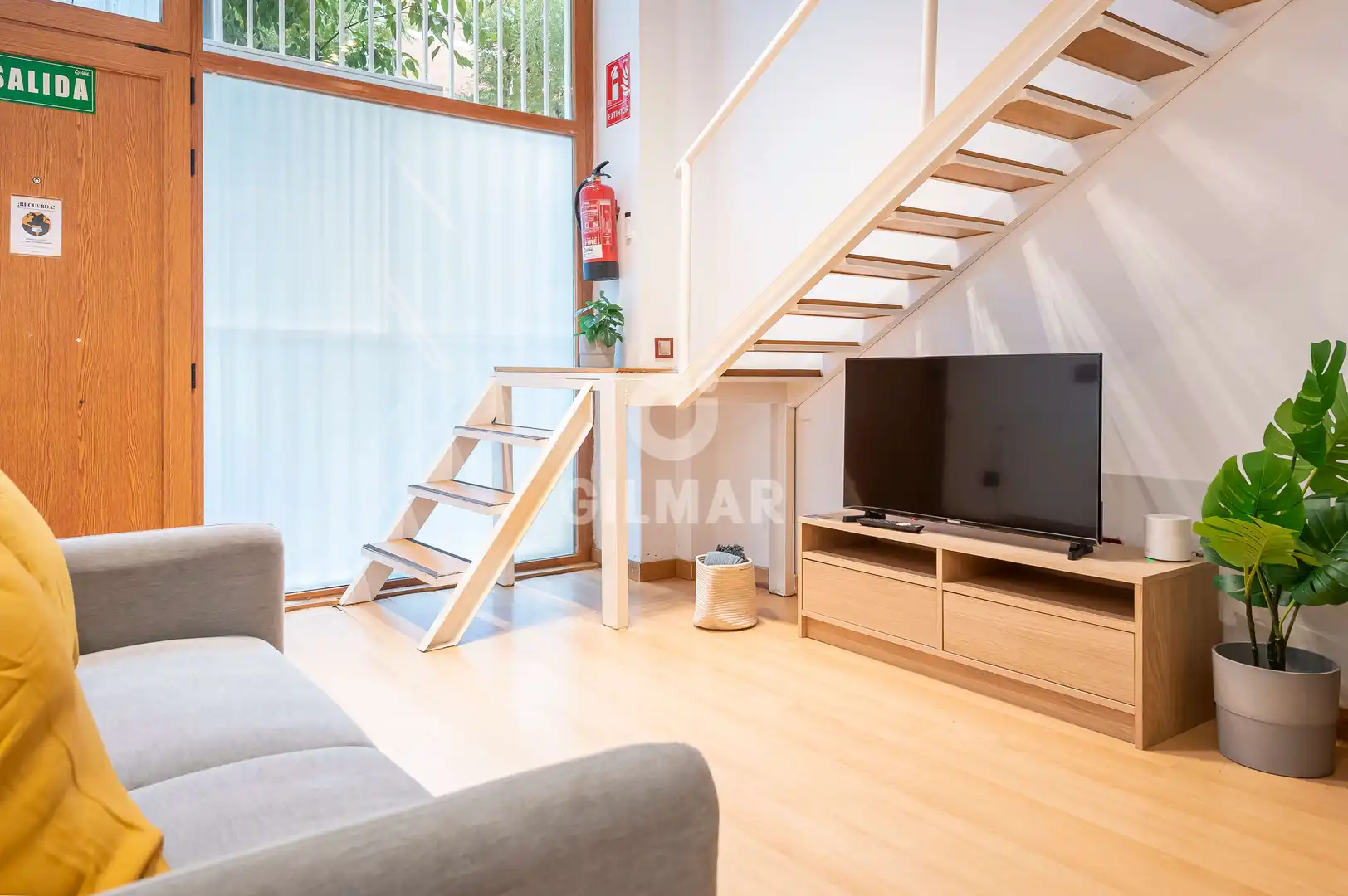 Living room of Apartments for sale in Madrid  with Heating