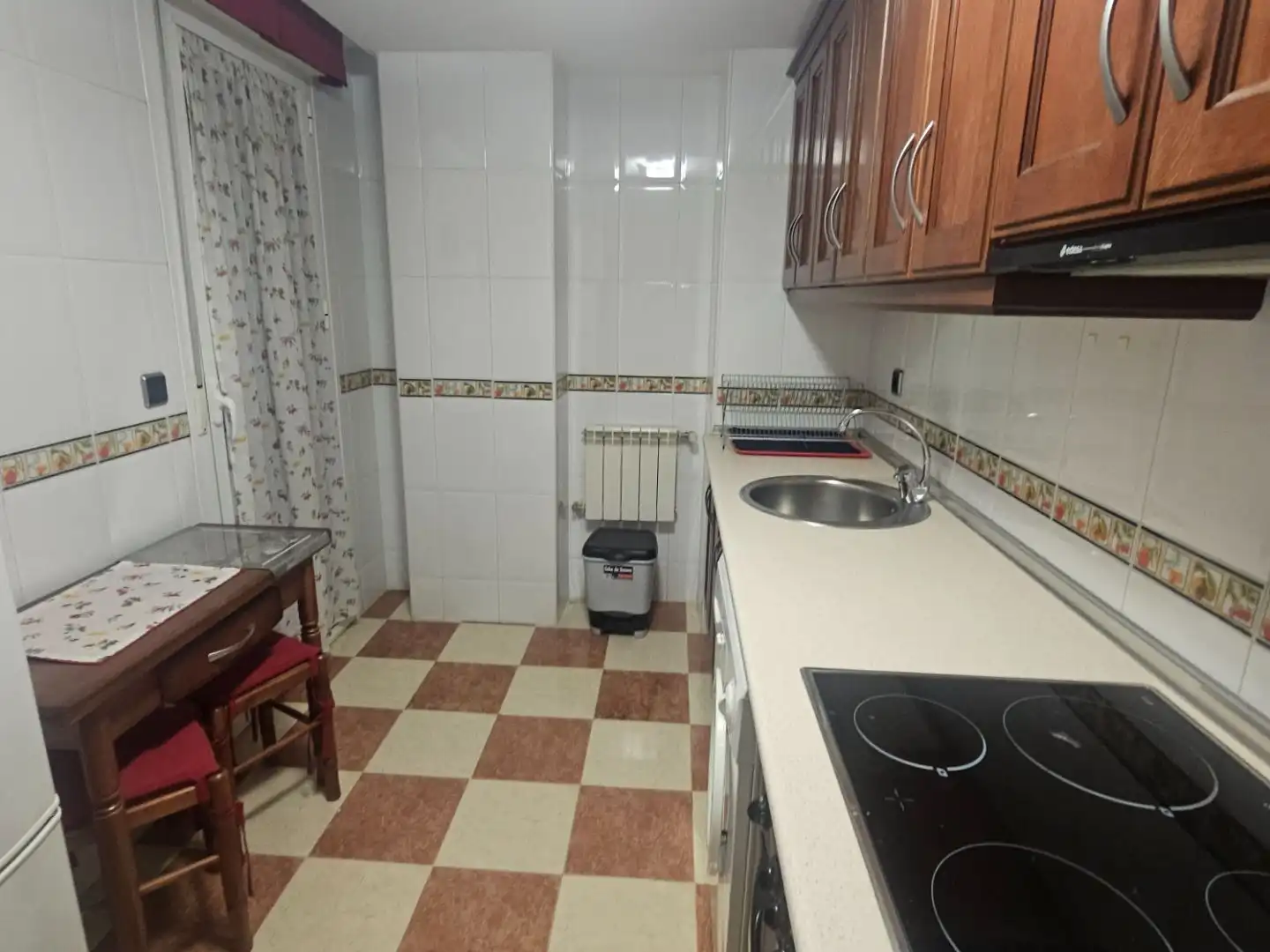 Cuina de Pis en venda en Linares amb Aire condicionat i Balcó