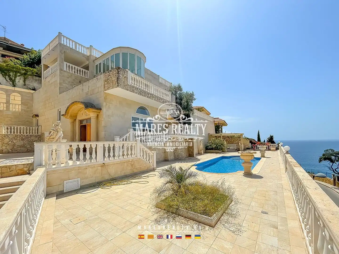 Vista exterior de Casa o xalet en venda en Lloret de Mar amb Aire condicionat, Calefacció i Jardí privat