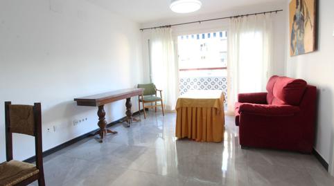 Photo 2 of Flat for rent in  Cl Urbion, El Plantinar – Avda. La Paz - El Juncal,  Sevilla Capital