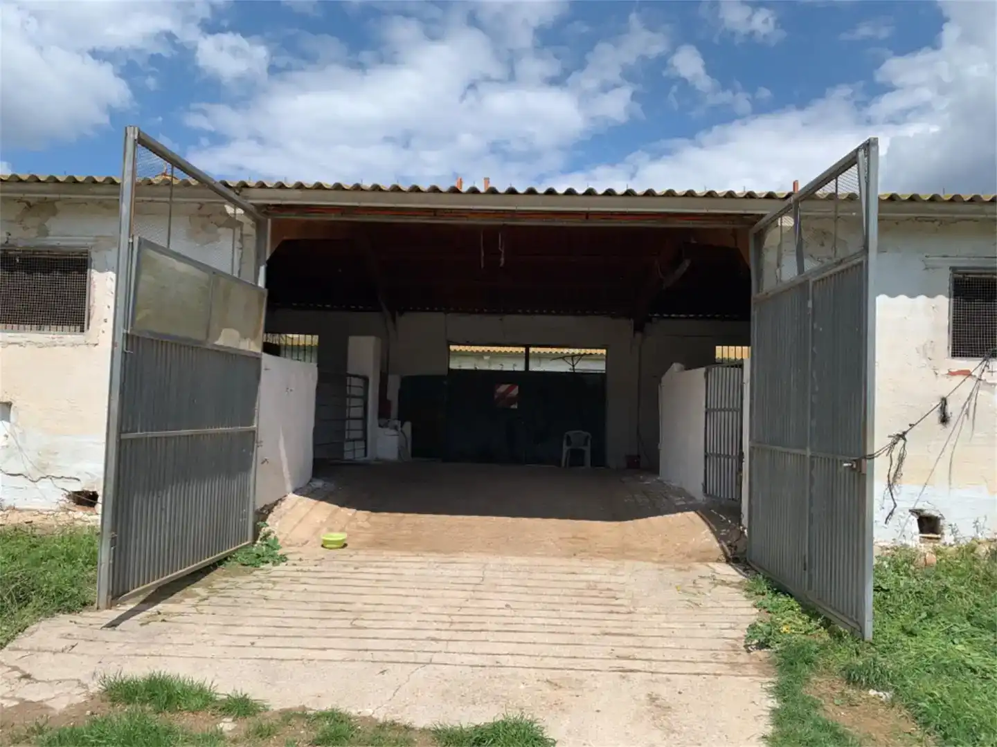 Vista exterior de Finca rústica en venda en Chulilla, Valencia
