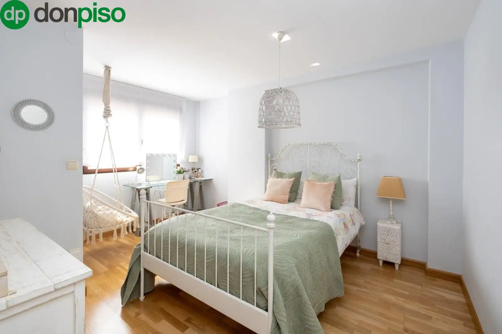 Bedroom of Detached homes for sale in Granada  with Air Conditioner, Heating and Terrace