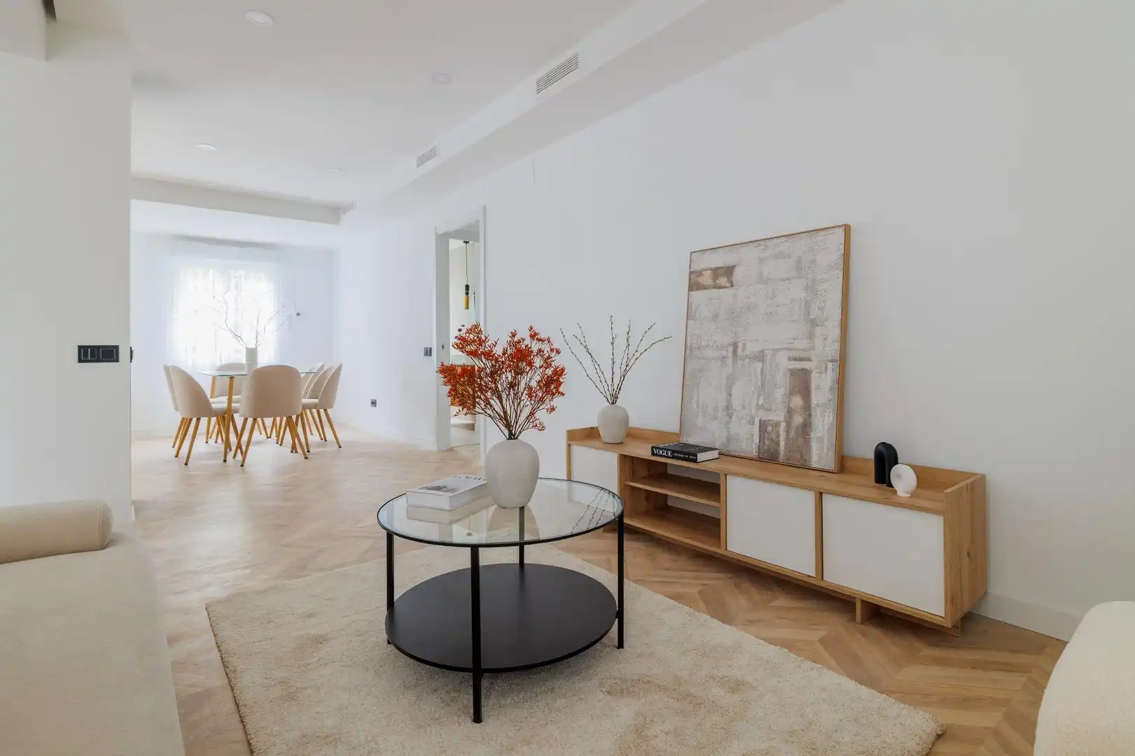 Sala d'estar de Apartament en venda en Madrid amb Jardí privat i Terrassa