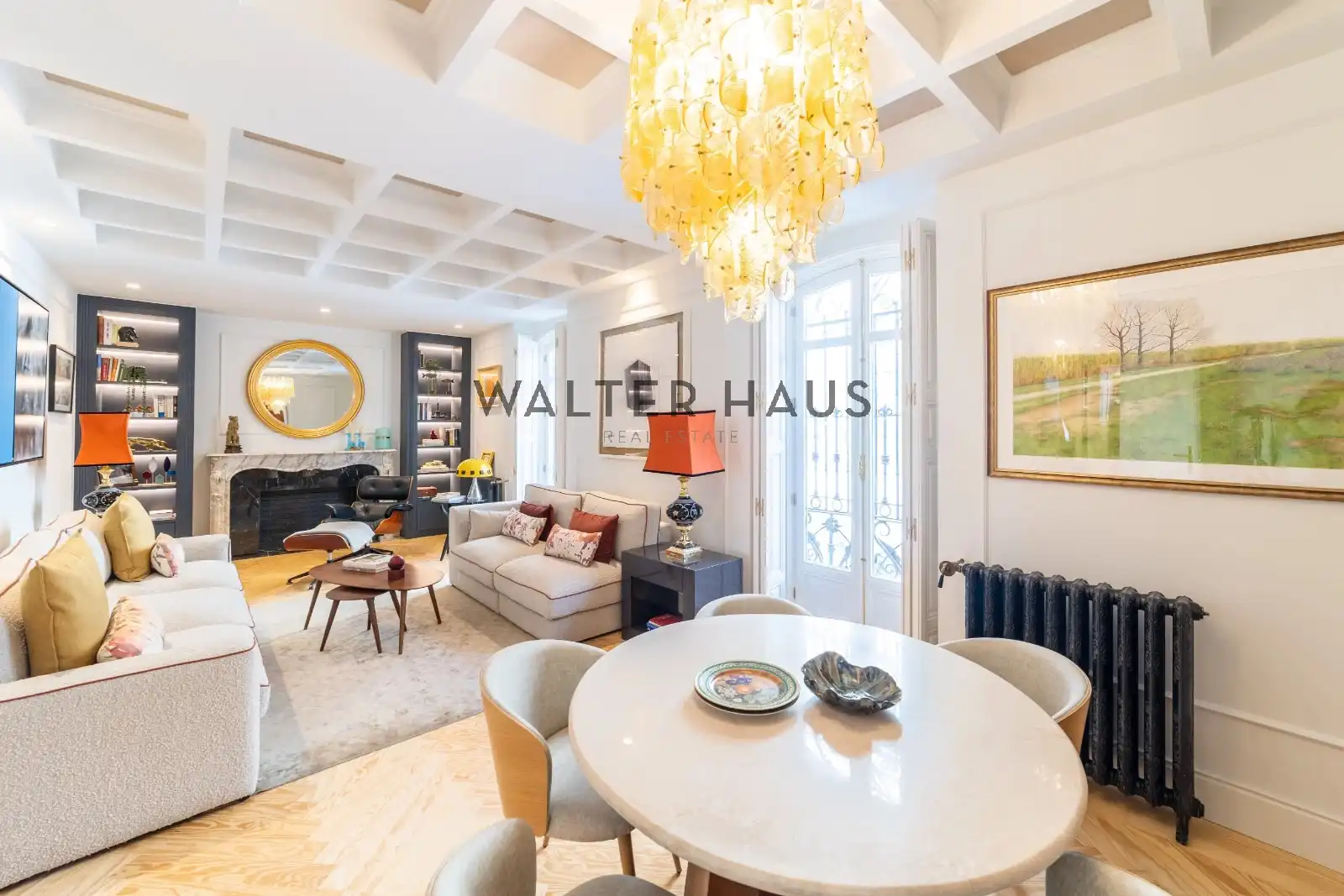 Living room of Flat for sale in Chamberí