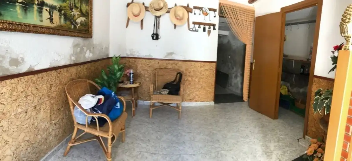 Casa adosada en venta en Valdeltormo con Trastero, Amueblado y Horno