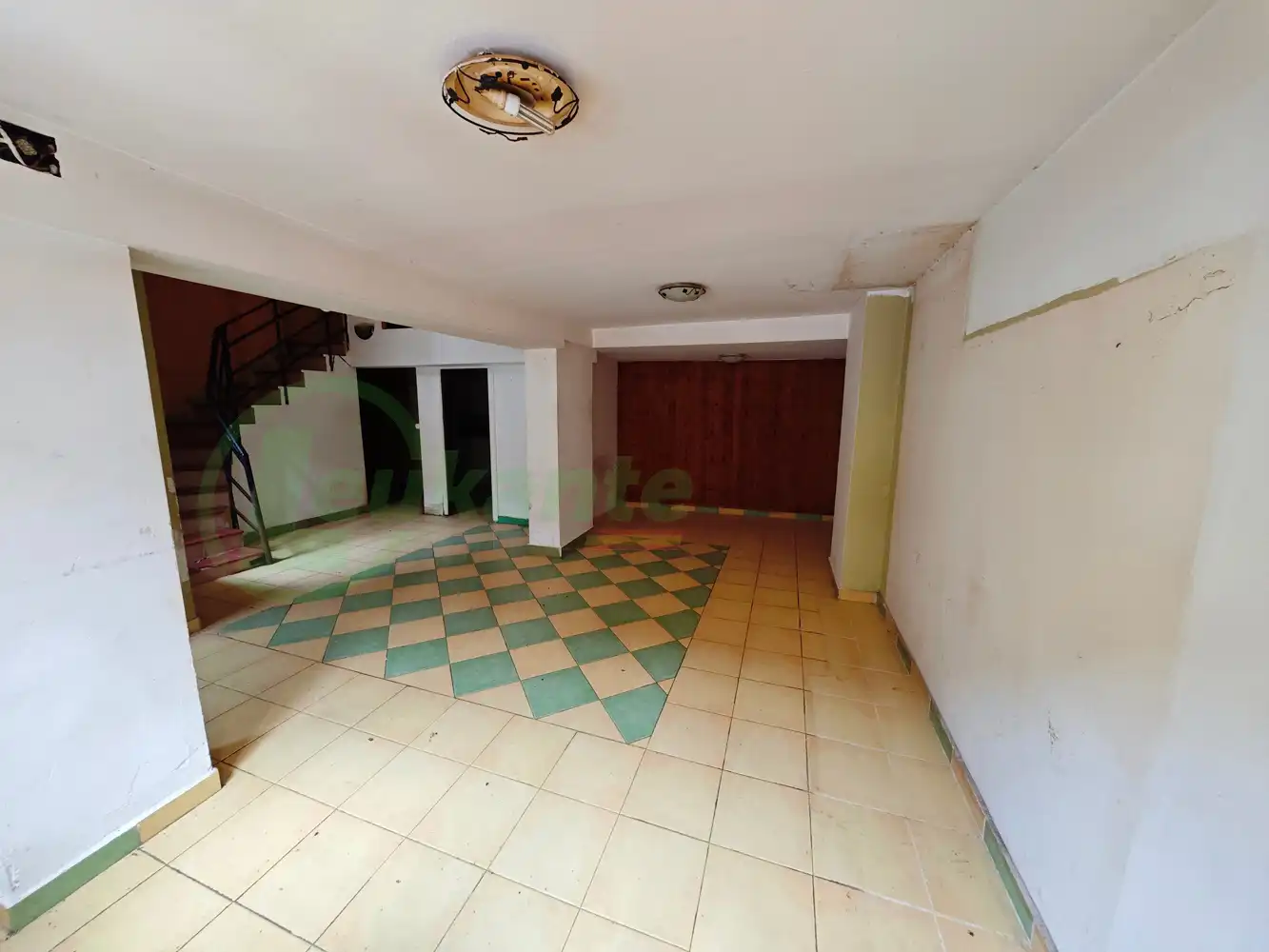 Local en venta en Polop