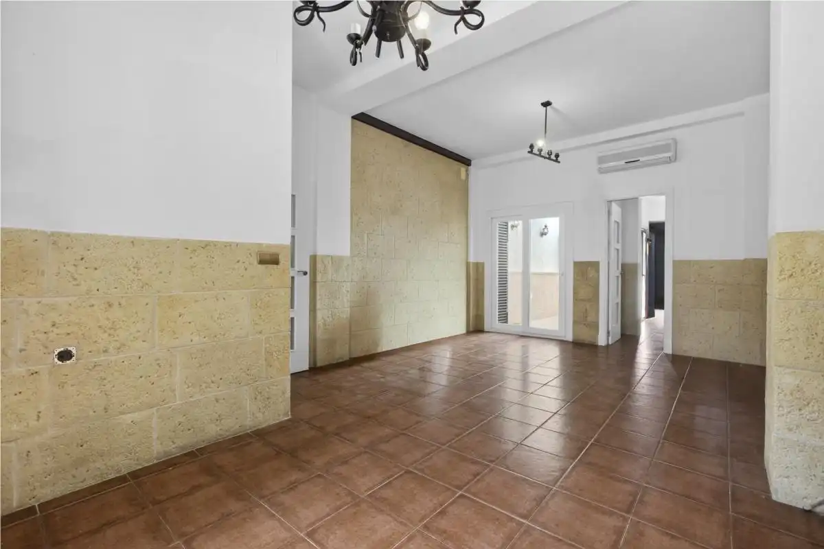Detached homes for sale in Sevilla  with Air Conditioner, Heating and Terrace