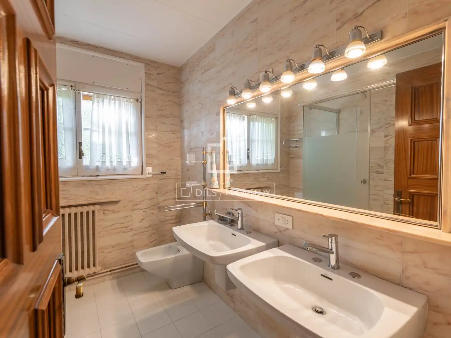 Villa mit Terrasse zur Miete in Valldoreix, imagen 15