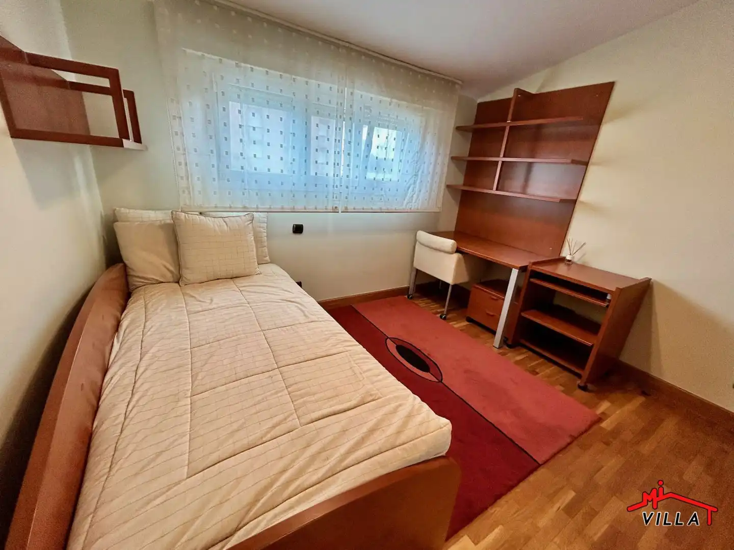 Schlafzimmer von Haus oder Chalet zum Verkauf in Laredo mit Heizung und Terrasse