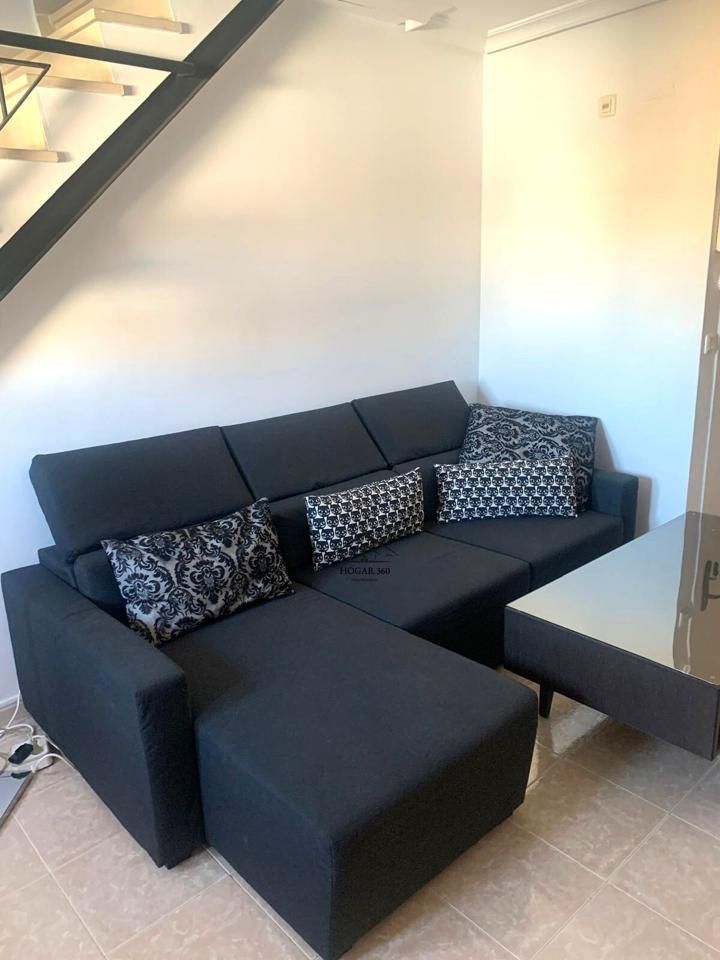 Sala de estar de Piso en venta en Cáceres Capital