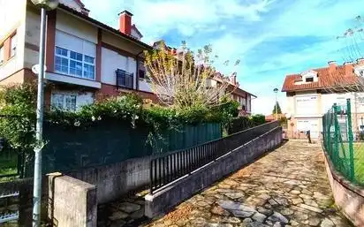 Vista exterior de Garaje en venta en Castañeda