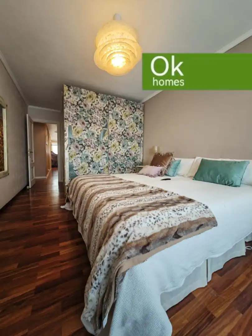 Habitación de Piso en venta en A Coruña Capital  con Calefacción, Amueblado y Horno