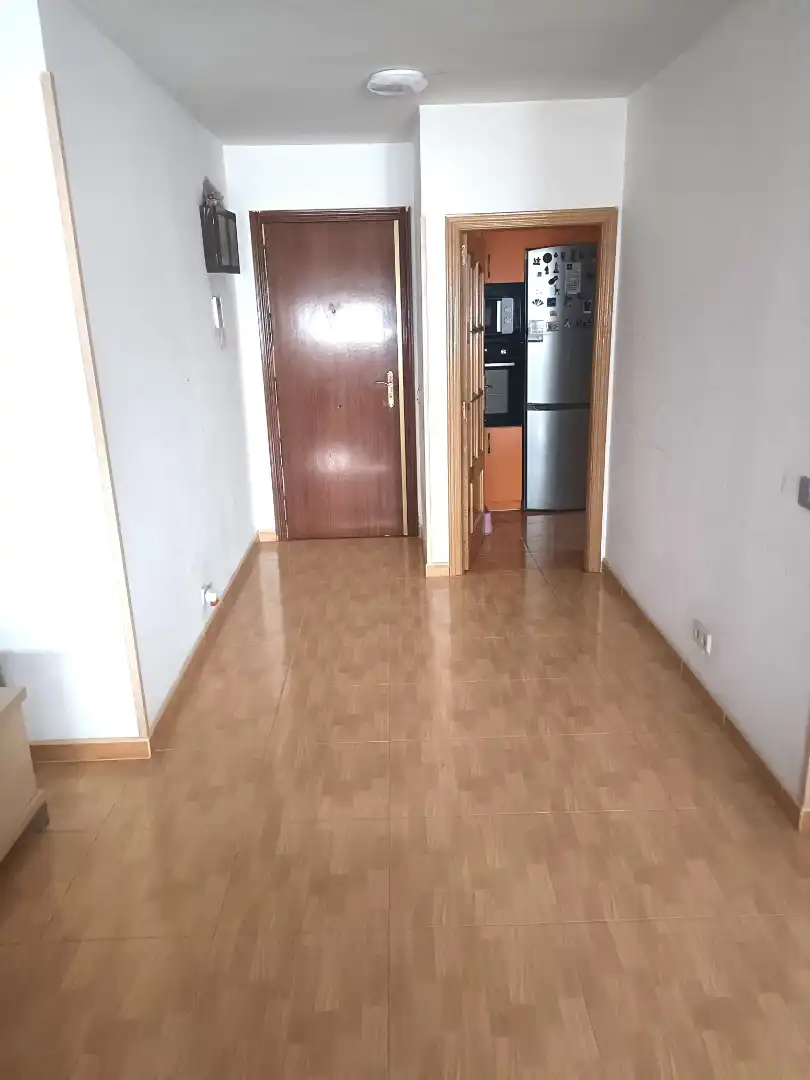 Wohnung zum Verkauf in Parla mit Klimaanlage und Heizung