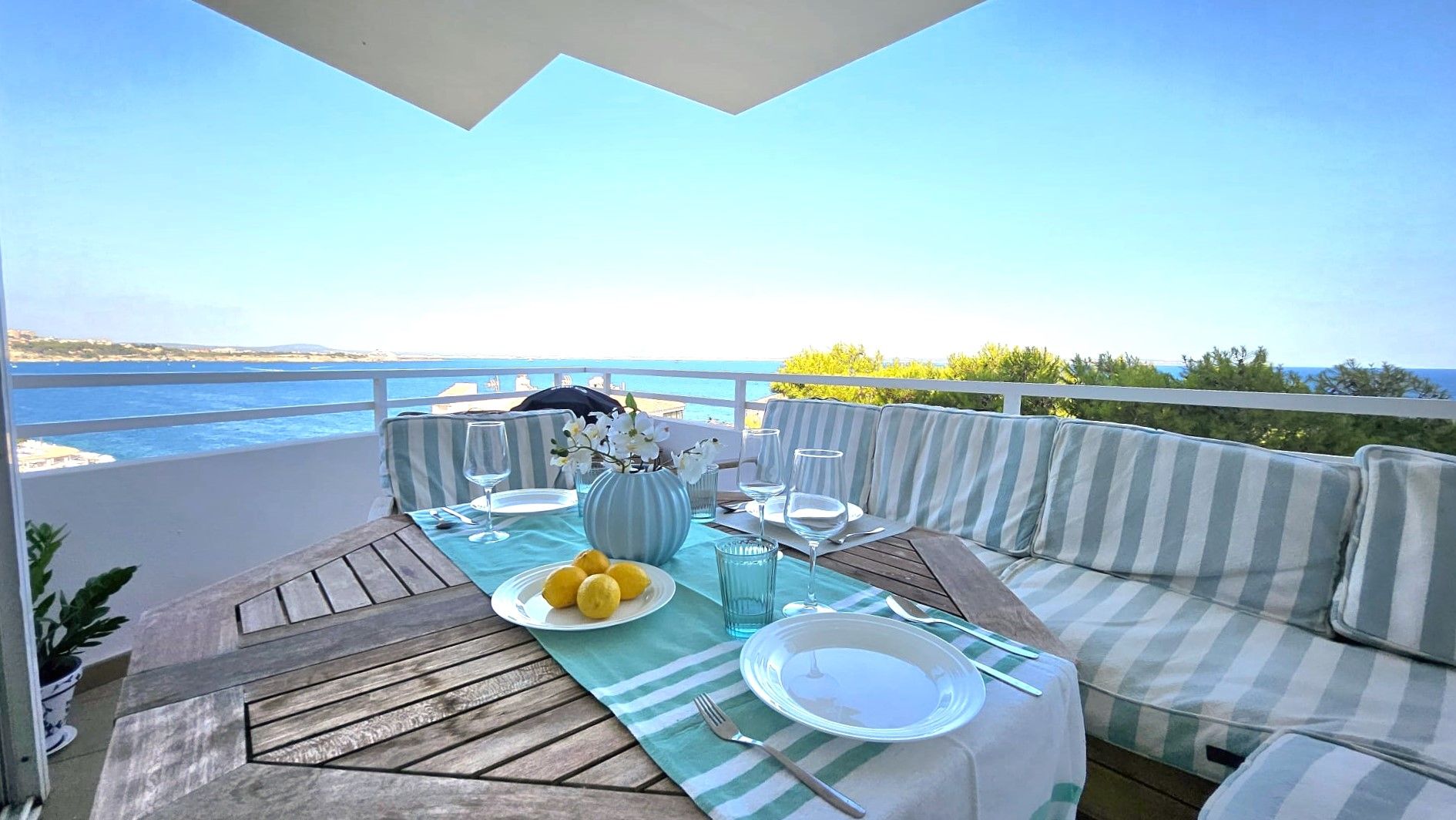 Terrace of Apartment to rent in Calvià  with Air Conditioner, Furnished and Community pool