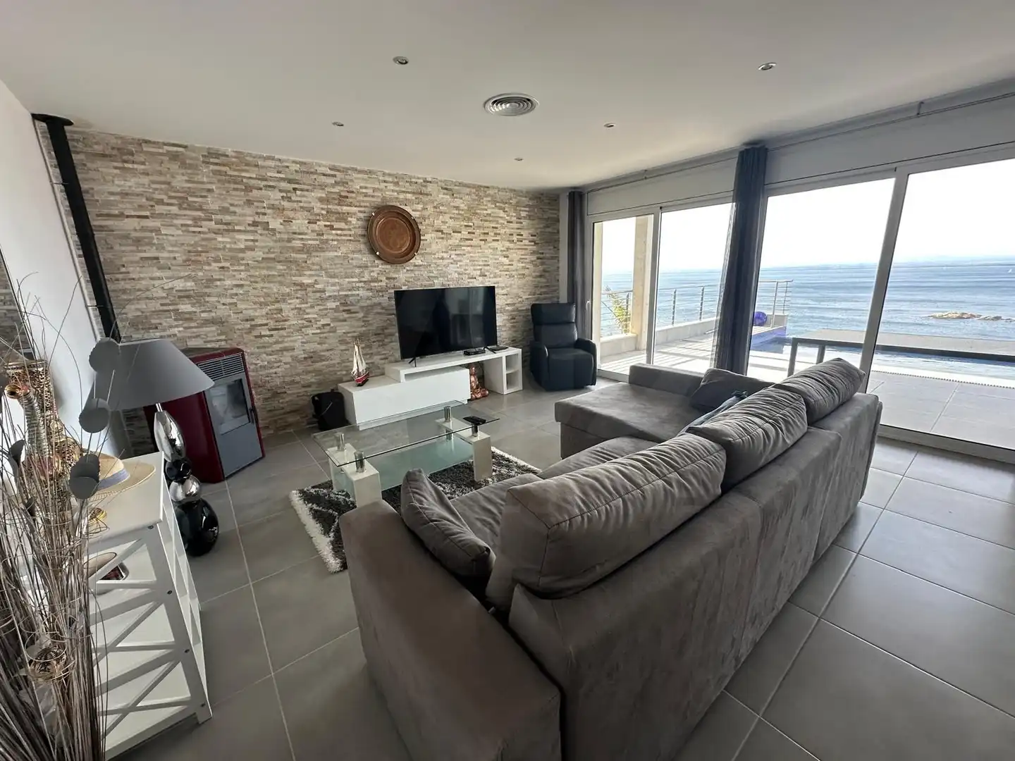 House with pool for sale in Almadrava - Canyelles - Puig-Rom, imagen 2