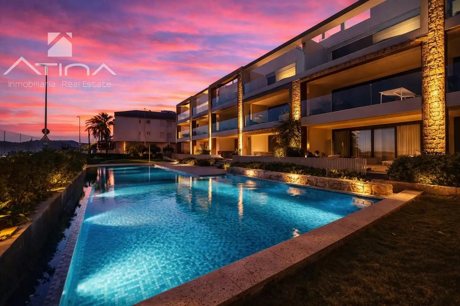 Piscina de Ático en venta en Jávea / Xàbia con Aire acondicionado, Calefacción y Jardín privado